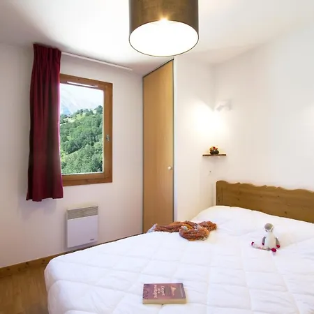 Résidence Odalys Le Hameau Et Les De La Vallée D'or 3*