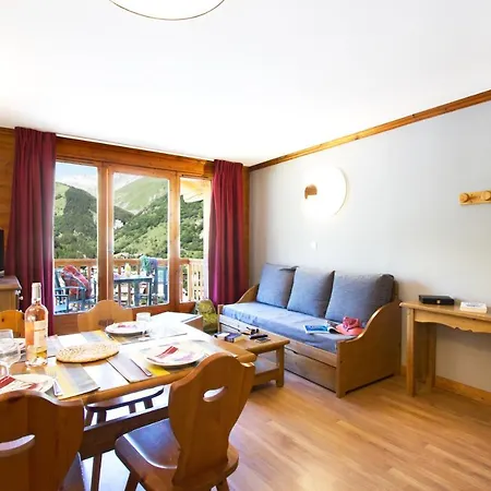 Appart hôtel Résidence Odalys Le Hameau Et Les De La Vallée D'or