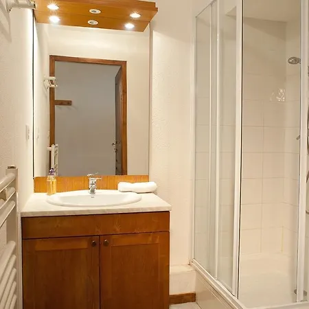 Appart hôtel Résidence Odalys Le Hameau Et Les De La Vallée D'or 3*
