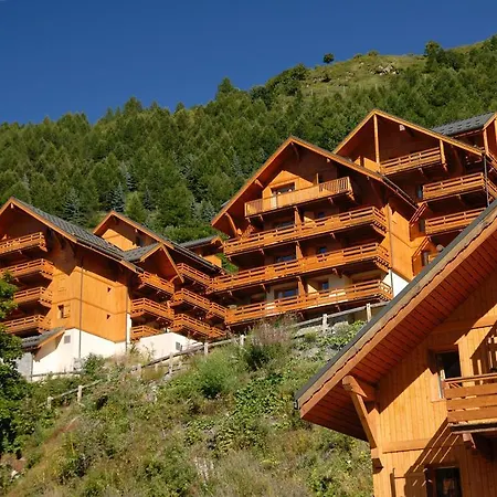 Appart hôtel Résidence Odalys Le Hameau Et Les De La Vallée D'or