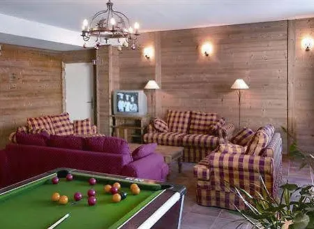 Résidence Odalys Le Hameau Et Les De La Vallée D'or 3*